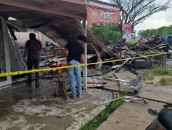 Dua kios dan Gudang di Kendari Hangus Terbakar 
