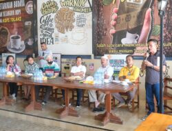 Warga Ranomeeto Adukan Persoalan Balap Liar dan Sengketa Tanah 