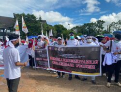 Ribuan Nakes di Kendari Demo Tolak RUU Omnibus Law