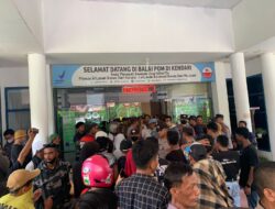 Diduga Melanggar Prosedural Pengawasan Kosmetik, Ratusan Warga Menggelar Aksi Unjuk Rasa di BPOM Kendari