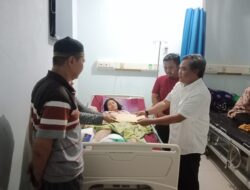 Pelajar di Konawe yang Alami Kecelakaan Dapat Santunan dari PT WIKA