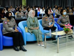 100 Personel Polwan Polda Sultra Ikuti Pelatihan dan Peningkatan Kemampuan Master of Ceremony