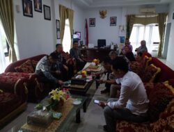 Diduga Langgar Kode Etik, Ketua PN Unaaha Terima Kunjungan Petinggi PT VDNI dan PT OSS