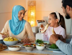 Berikut 5 Tips Memilih Menu Sahur yang Sehat Selama Bulan Ramadan 2024