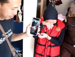 Dua Tersangka Kasus Pembunuhan Ibu Mertua Diserahkan ke Kejari Kendari