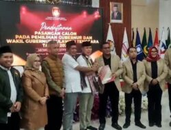 ASR-Hugua Resmi Daftar jadi Balon Gubernur dan Wakil Gubernur di KPU Sultra