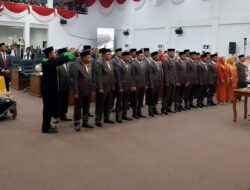 Resmi Dilantik, Berikut Daftar 25 Anggota DPRD Kota Baubau