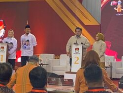 Paslon Wali Kota Yudhi-Nirma Paparkan Program MENYALA Saat Debat Perdana