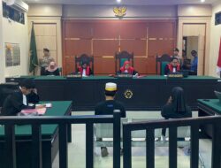 BREAKING NEWS – Dua Warga Torobulu yang Dikrimanalisasi PT WIN Divonis Bebas Oleh Hakim