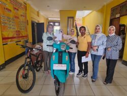 AJP-ASLI Sumbang 1 Unit Motor dan Sepeda, Meriahkan Senam Partai Golkar