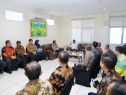 Berikan Pengarahan di Kantor Pertanahan Kota Balikpapan, Menteri Nusron Minta Jajarannya Inventarisasi Tanah Terindikasi Telantar