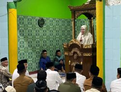 Safari Ramadhan Perdana, Pemkot Kendari Salurkan 100 Paket Sembako di Nambo
