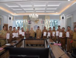 Tandatangani Pakta Integritas, Pemkot Sebut Camat dan Lurah Menjadi Garda Terdepan Tangani Sampah