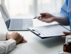OJK Beri Waktu Ke Perusahaan Asuransi Untuk Menyesuaikan Produk Asuransi Hingga Akhir 2026