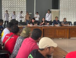 Massa Driver Truck Kontainer Geruduk Gedung DPRD Sultra, Minta Jalan Rusak di Bungkutoko Diperbaiki