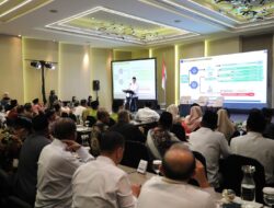 Jadi Pembicara di Rakernas BWI, Menteri Nusron Tegaskan Target Sertipikasi Wakaf hingga 2028