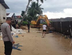 Cegah Abrasi Pantai di Desa Mandiodo, PT Cinta Jaya Turunkan Alat Berat