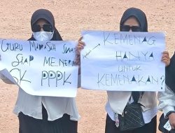Tuntut Kesejahteraan, Persatuan Guru Madrasah Swasta Buton Tengah Gelar Aksi Unjuk Rasa