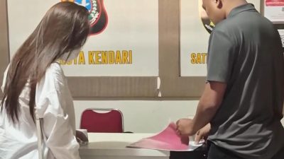 Viral Difitnah hingga Dipermalukan Lewat Baliho Wisuda, Wanita di Kendari Tempuh Jalur Hukum