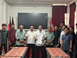 Sudah Dipecat, Andi Bahrun Diminta Angkat Kaki dari Rektorat Unsultra