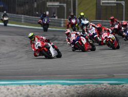Aksi Kencang Pebalap Astra Honda Taklukkan Podium ARRC Sepang