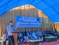 Wujudkan Program “SETARA”, Irham-Wahyu Serahkan 1.400 Paket Seragam Sekolah CSR PT Ifishdeco di Tinanggea