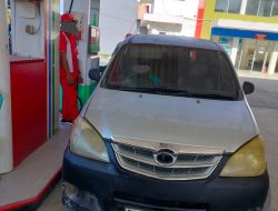 Dugaan Penyalahgunaan BBM di SPBU Saranani Kendari, Mobil Kabur Saat Digerebek Warga