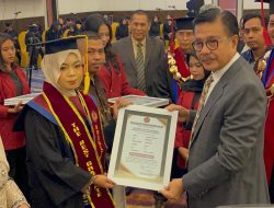 672 Lulusan Unsultra Resmi Diwisuda, Rektor Titip Pesan Hadapi Era Disrupsi